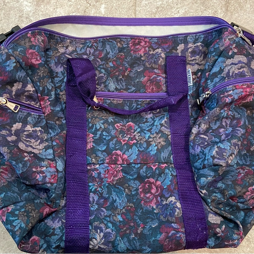 TLC Kanvas duffle bag and cosmetic case